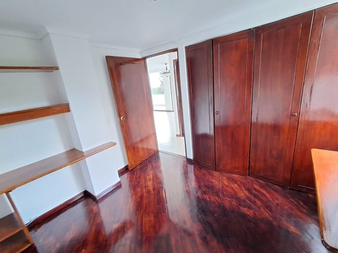 Apartamento de 3 alcobas en arriendo en La Florida, Medellín, 105 m² · foto 12 de 19