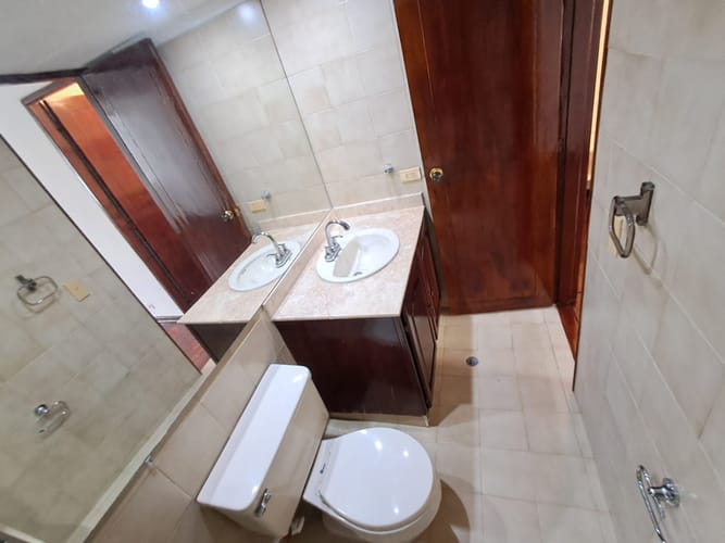 Apartamento de 3 alcobas en arriendo en La Florida, Medellín, 105 m² · foto 17 de 19
