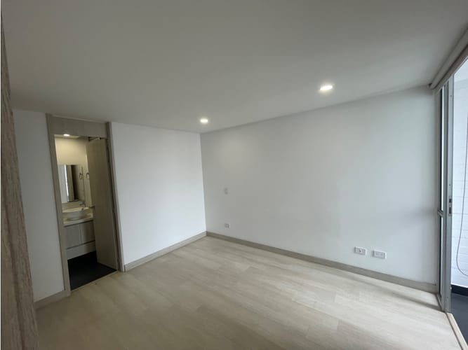 Apartamento de 2 alcobas en arriendo en Alto De Las Flores, Sabaneta, 80 m² · foto 14 de 18