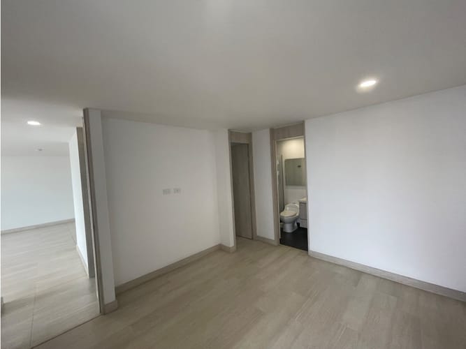 Apartamento de 2 alcobas en arriendo en Alto De Las Flores, Sabaneta, 80 m² · foto 16 de 18