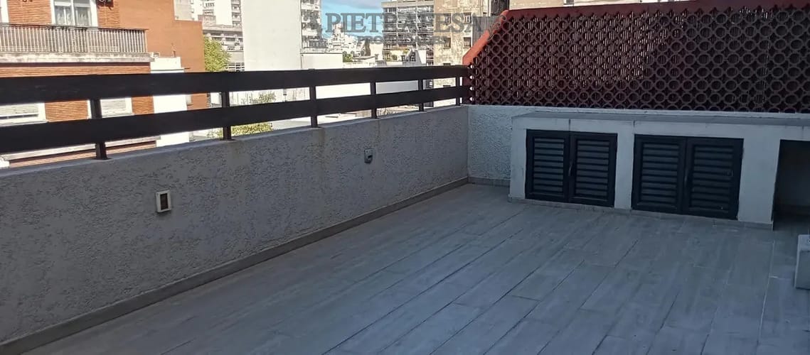 Apartamento en alquiler, 2 dormitorios, 1 baño, terraza, cochera. Centro. · Foto 7
