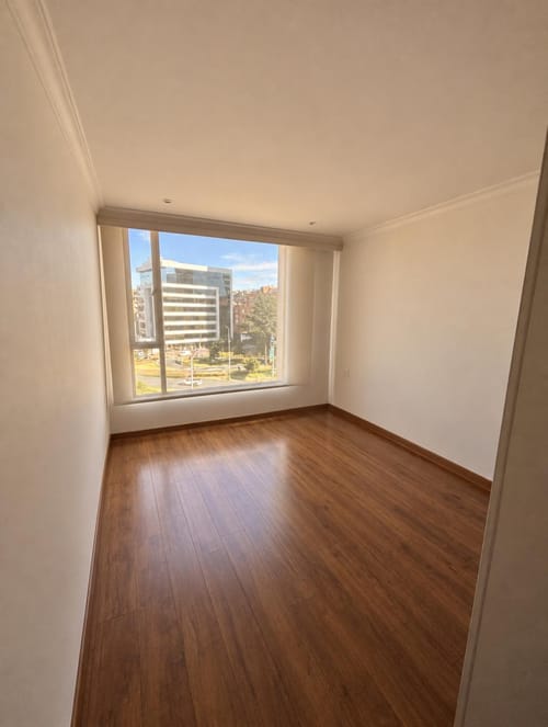 Apartamento de 3 alcobas en venta en Chico Norte, Bogotá, 176 m² · foto 11 de 11