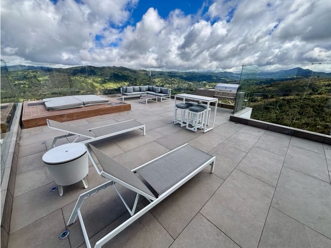 Casa de 4 alcobas en arriendo en Condominio Bosques Del Encenillo, Bogotá, 560 m² · foto 11 de 24