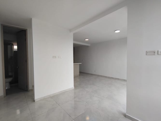 Apartamento de 2 alcobas en arriendo en Brisas De Los Alamos, Cali, 60 m² · foto 4 de 20