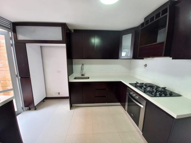 Casa de 3 alcobas en arriendo en Suramérica, Itagüí, 170 m² · foto 6 de 19