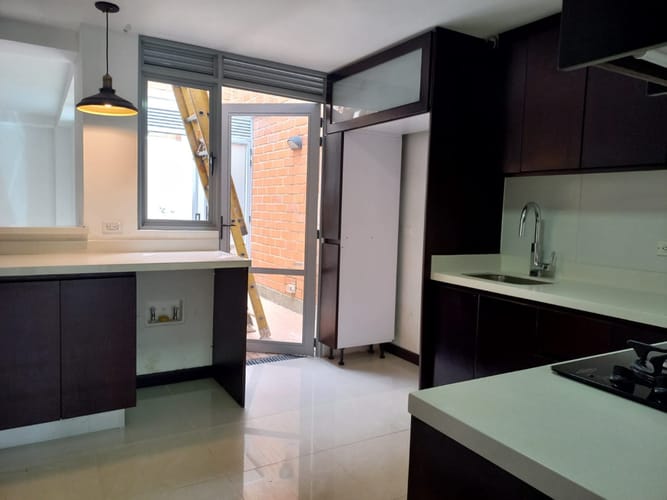 Casa de 3 alcobas en arriendo en Suramérica, Itagüí, 170 m² · foto 9 de 19