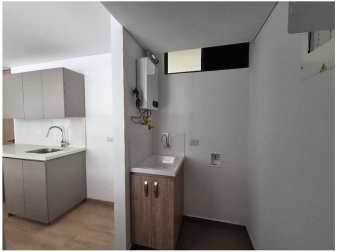 Apartamento de 2 alcobas en venta en Santa Elena, El Retiro, 77 m² · foto 5 de 12