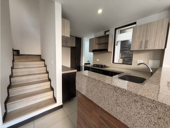 Casa de 3 alcobas en venta en Hacienda Alcala De Prodesa, Mosquera, 141 m² · foto 14 de 24