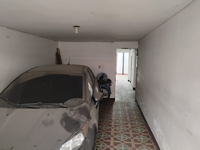 Casa en venta en Versalles Fontibon, Bogotá · foto 3 de 24