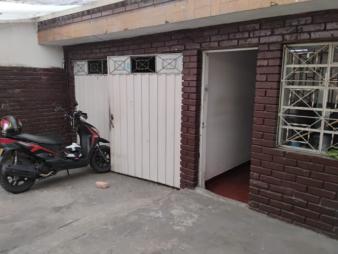 Casa en venta en Versalles Fontibon, Bogotá · foto 5 de 24
