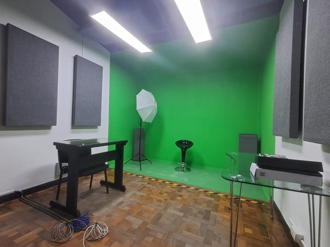 Oficina en venta en Laureles, Medellín, 985 m² · foto 4 de 24