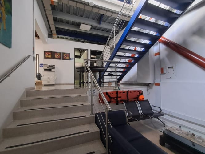 Oficina en venta en Laureles, Medellín, 985 m² · foto 5 de 24