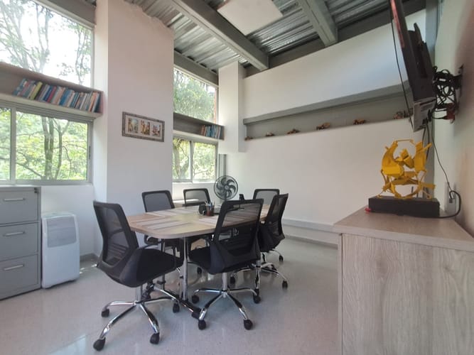 Oficina en venta en Laureles, Medellín, 985 m² · foto 17 de 24