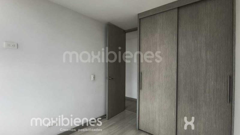 Apartamento de 3 alcobas en venta en Cañaveralejo, Sabaneta, 70 m² · foto 9 de 17