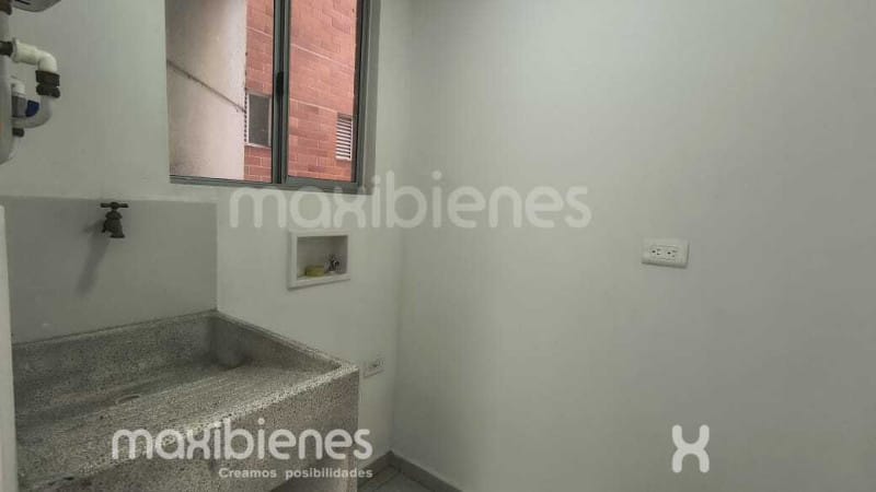 Apartamento de 3 alcobas en venta en Cañaveralejo, Sabaneta, 70 m² · foto 16 de 17