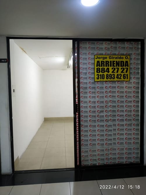 Local en arriendo en Centro, Bucaramanga, 12 m² · foto 2 de 2