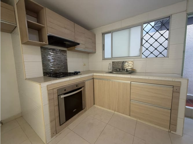 Casa de 4 alcobas en venta en Los Nogales, Barranquilla, 257 m² · foto 6 de 20