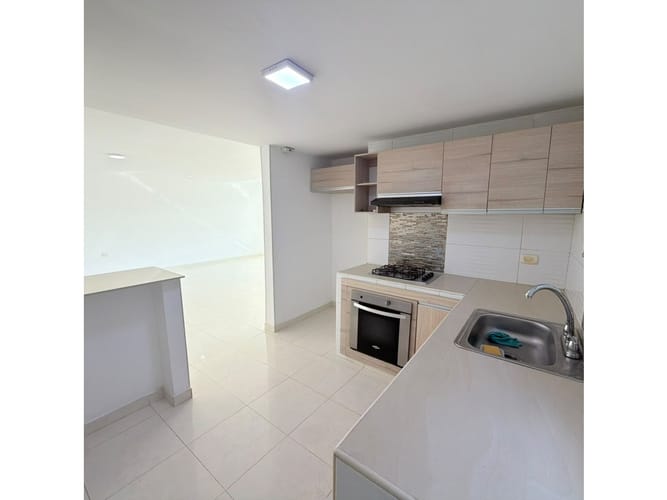 Casa de 4 alcobas en venta en Los Nogales, Barranquilla, 257 m² · foto 8 de 20
