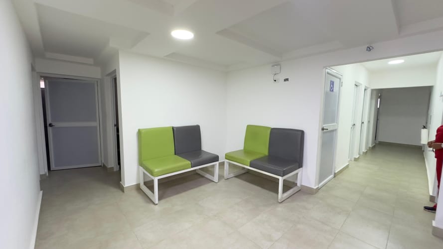 Casa de 10 alcobas en arriendo en Ciudad Jardin, Barranquilla, 750 m² · foto 7 de 24