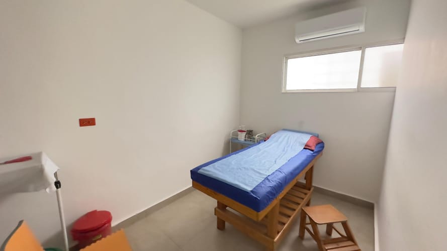 Casa de 10 alcobas en arriendo en Ciudad Jardin, Barranquilla, 750 m² · foto 18 de 24