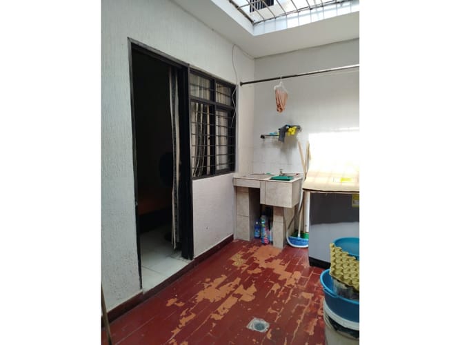 Casa de 6 alcobas en venta en Los Pinos, Cali, 147 m² · foto 14 de 24