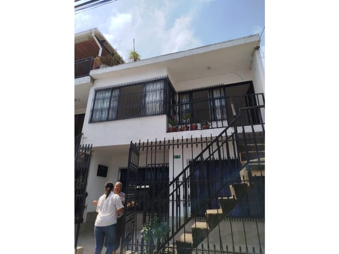 Casa de 6 alcobas en venta en Los Pinos, Cali, 147 m² · foto 20 de 24