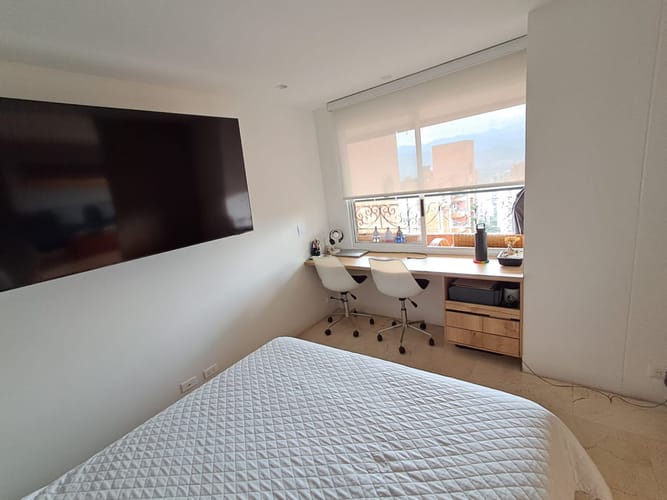 Apartamento de 4 alcobas en arriendo en Los Balsos, Medellín, 207 m² · foto 10 de 24