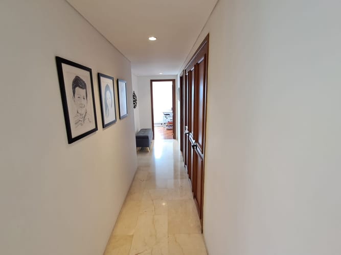 Apartamento de 4 alcobas en arriendo en Los Balsos, Medellín, 207 m² · foto 17 de 24