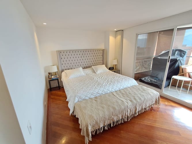 Apartamento de 4 alcobas en arriendo en Los Balsos, Medellín, 207 m² · foto 22 de 24