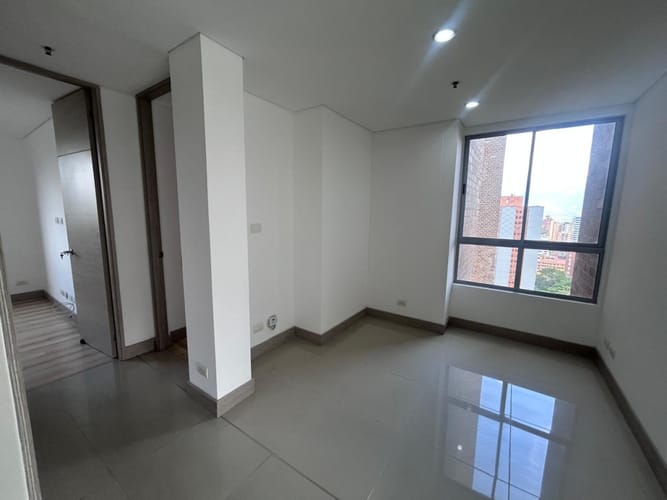 Apartamento de 3 alcobas en arriendo en Las Lomas, Medellín, 118 m² · foto 14 de 24