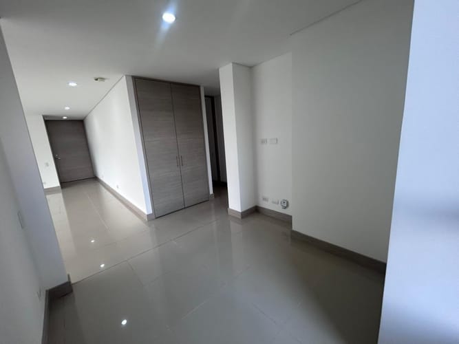 Apartamento de 3 alcobas en arriendo en Las Lomas, Medellín, 118 m² · foto 15 de 24