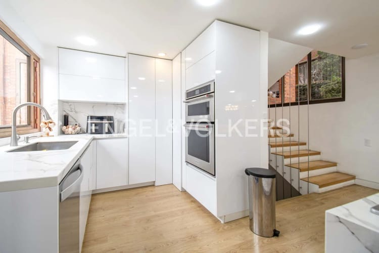 Casa en venta en Gratamira, Bogotá · foto 9 de 24