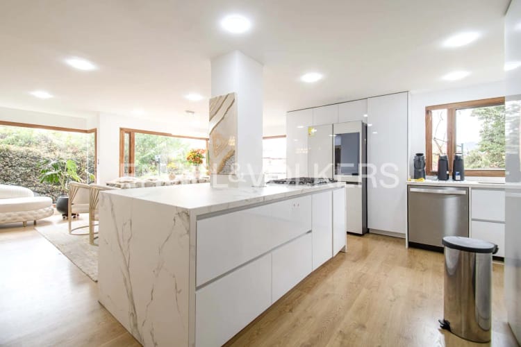 Casa en venta en Gratamira, Bogotá · foto 8 de 24