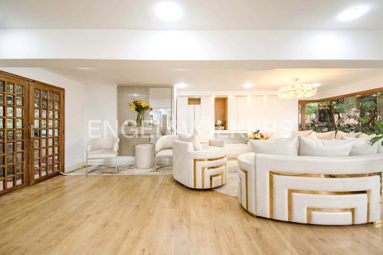 Casa en venta en Gratamira, Bogotá · foto 3 de 24