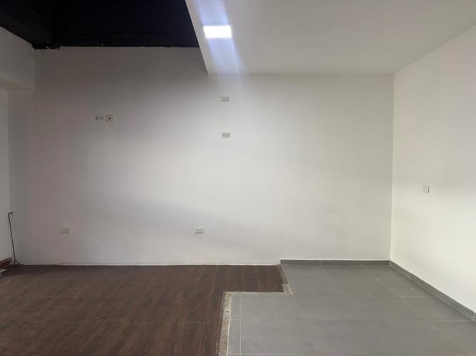 Local en arriendo en Alejandría, Medellín, 34 m² · foto 5 de 10