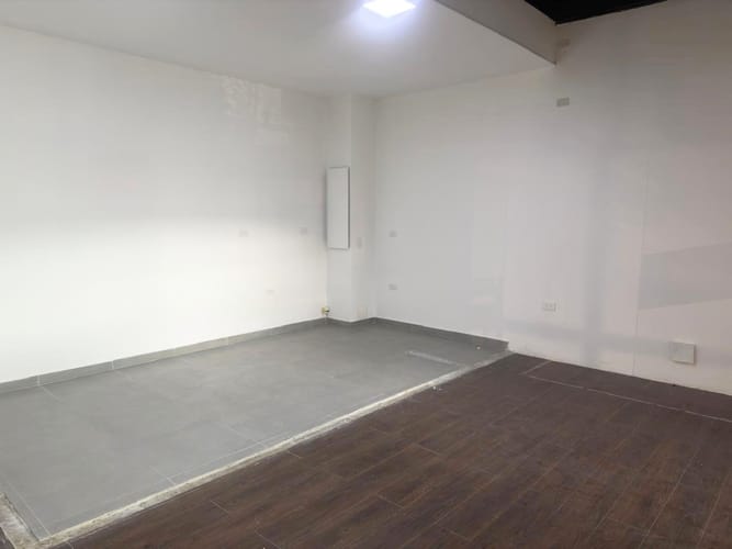 Local en arriendo en Alejandría, Medellín, 34 m² · foto 2 de 10