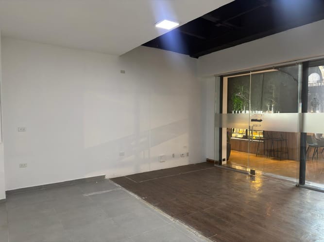 Local en arriendo en Alejandría, Medellín, 34 m² · foto 3 de 10