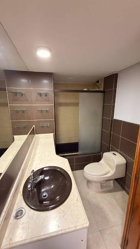 Apartamento de 3 alcobas en arriendo en Patio Bonito, Medellín, 140 m² · foto 5 de 22