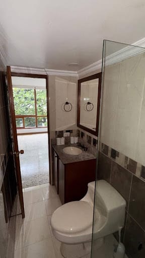 Apartamento de 3 alcobas en arriendo en Patio Bonito, Medellín, 140 m² · foto 19 de 22