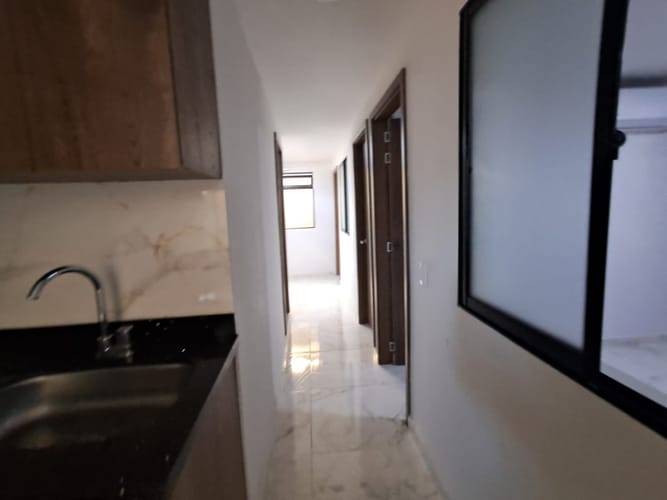 Apartamento de 3 alcobas en arriendo en Villa Del Parque, Medellín, 85 m² · foto 4 de 18
