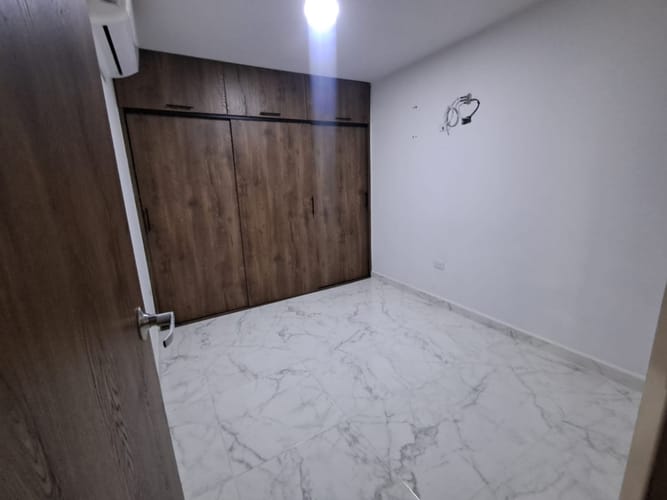 Apartamento de 3 alcobas en arriendo en Villa Del Parque, Medellín, 85 m² · foto 10 de 18