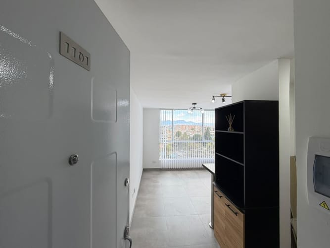 Apartamento de 3 alcobas en arriendo en Fontibon, Bogotá, 42 m² · foto 2 de 24