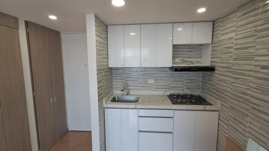 Apartamento en venta en San Andresito, Bogotá · foto 4 de 13