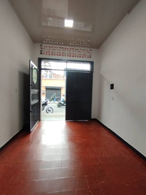 Local en arriendo en Centro, Bucaramanga, 29 m² · foto 3 de 8