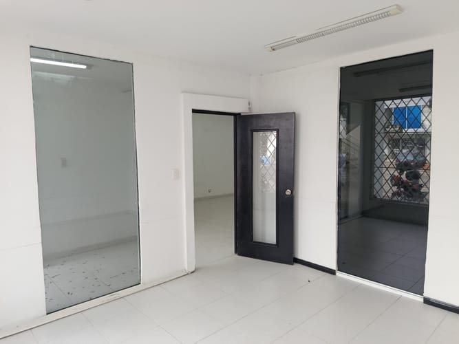 Oficina en arriendo en San Vicente, Cali, 360 m² · foto 5 de 24
