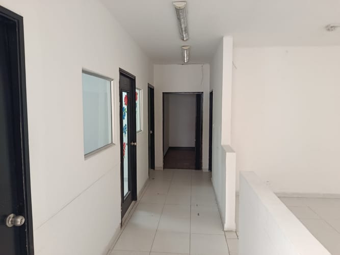 Oficina en arriendo en San Vicente, Cali, 360 m² · foto 14 de 24