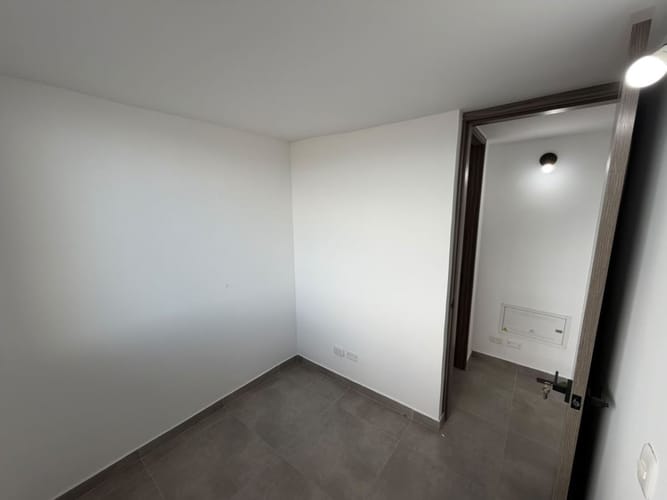Apartamento de 3 alcobas en arriendo en Fontibon, Bogotá, 42 m² · foto 18 de 24