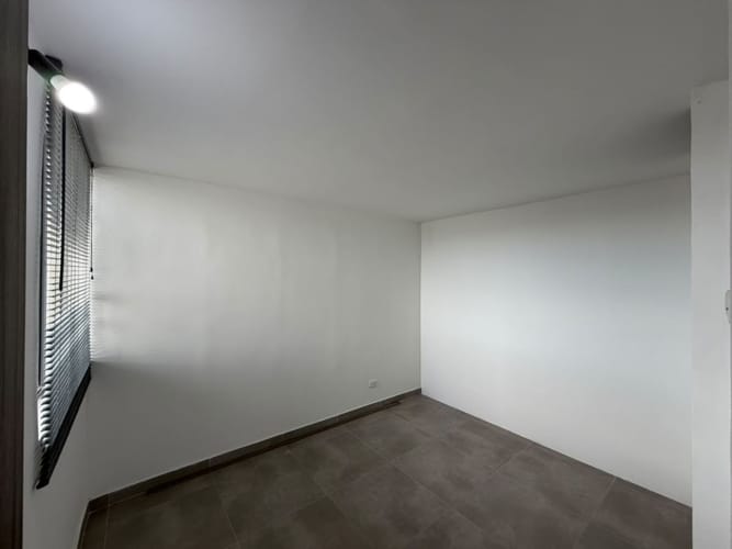 Apartamento de 3 alcobas en arriendo en Fontibon, Bogotá, 42 m² · foto 19 de 24