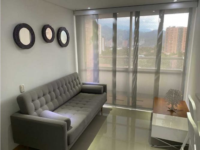 Apartamento de 2 alcobas en arriendo en Suramérica, Medellín, 65 m² · foto 3 de 20