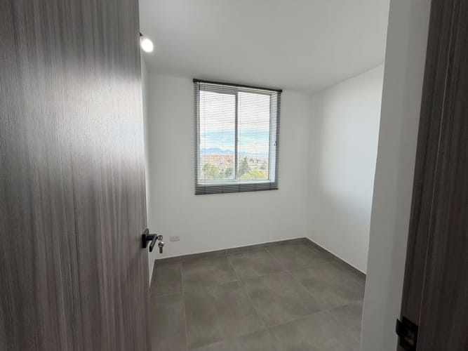 Apartamento de 3 alcobas en arriendo en Fontibon, Bogotá, 42 m² · foto 20 de 24